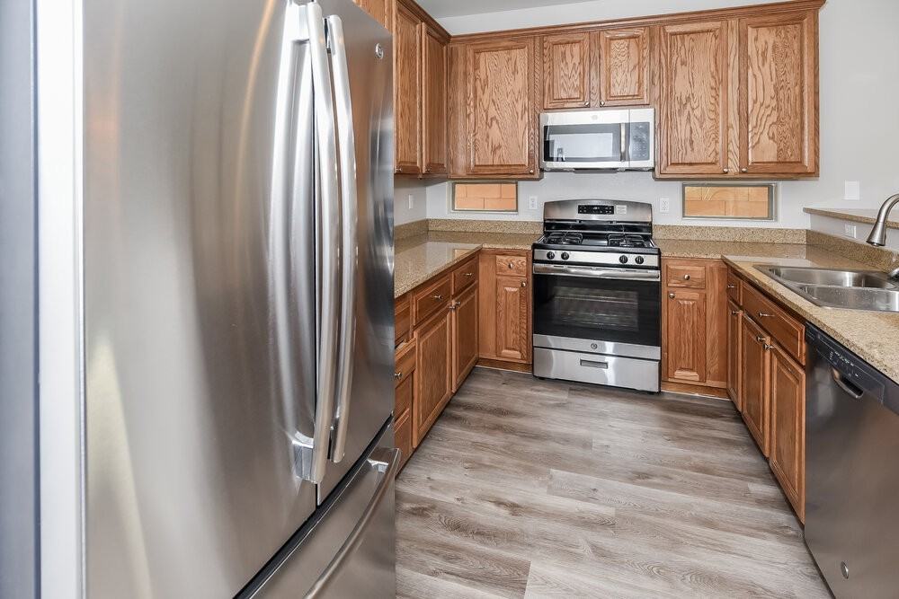 613 Ryan Peak Ln - Photo 6 of 17