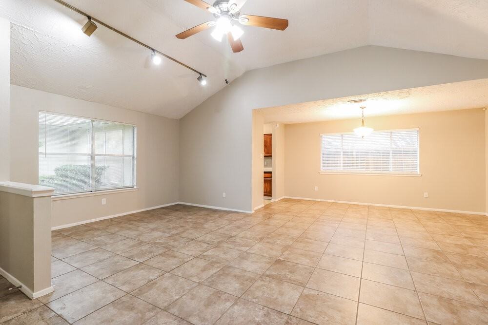 3435 Cheaney Dr - Photo 6 of 16