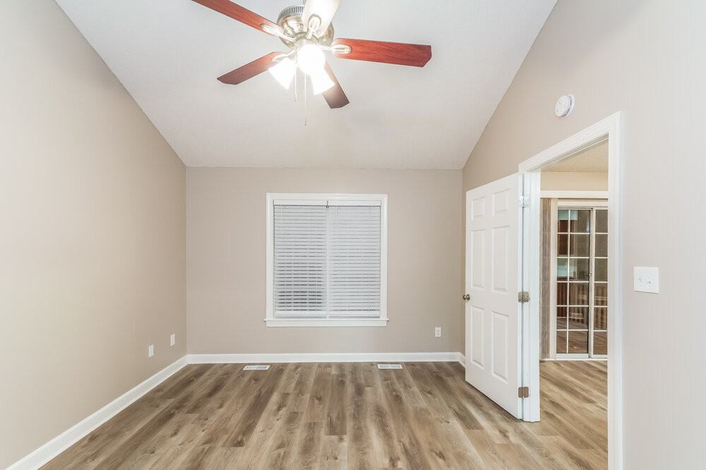 258 Tillamook Dr - Photo 7 of 16