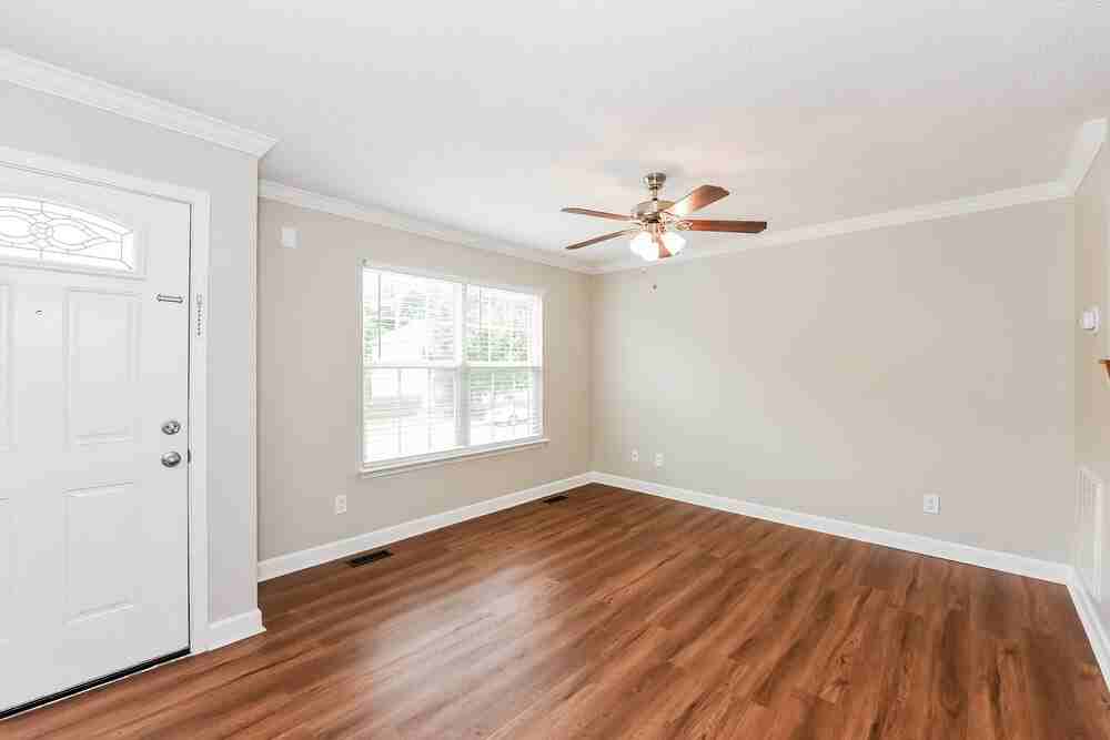 453 Scotts Creek Trl - Photo 6 of 18