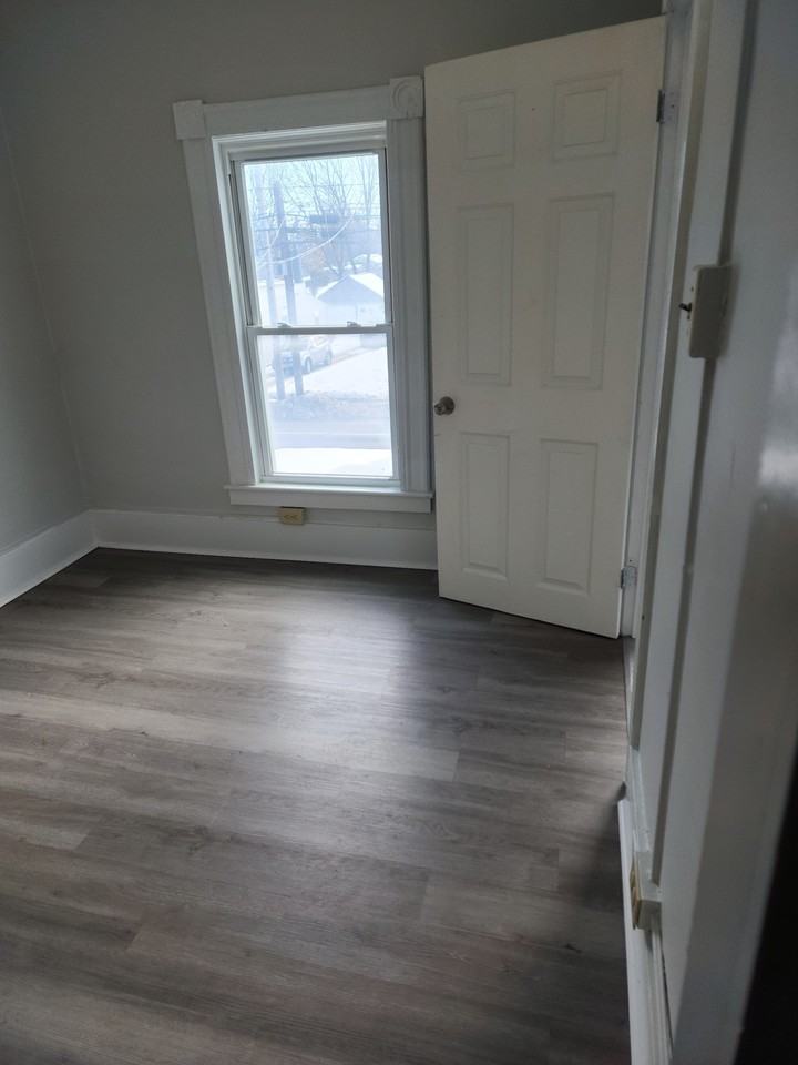 546 Lenox Ave #2 - Photo 2 of 20