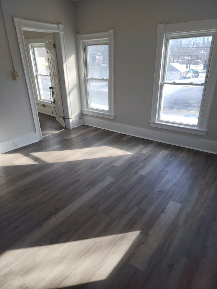 546 Lenox Ave #2 - Photo 7 of 20