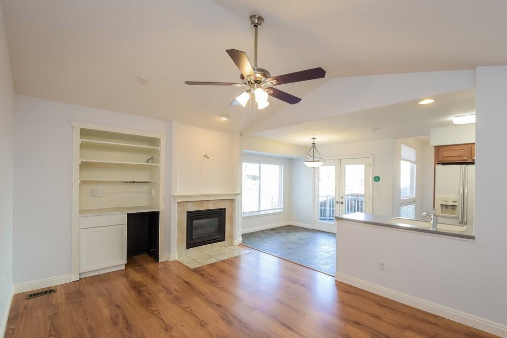 11253 Vrain Dr - Photo 5 of 17