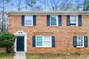 featured image of 1717 Salem Woods Dr Se #A