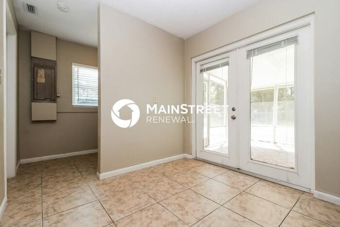 7149 Wedgewood Dr - Photo 4 of 16