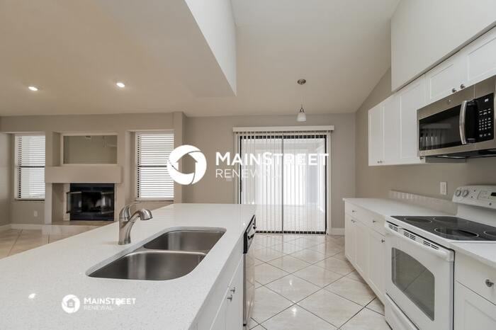 1851 Calmar St Nw - Photo 6 of 16