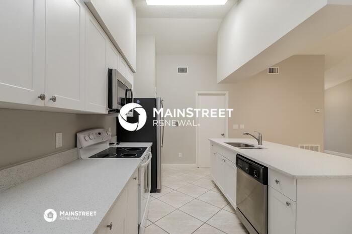 1851 Calmar St Nw - Photo 7 of 16