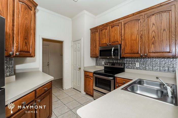 4050 Cottage Park Ct - Photo 6 of 11