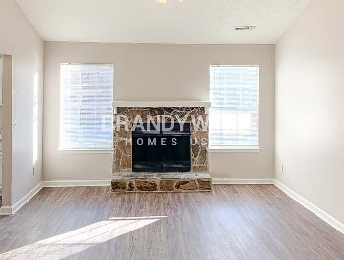 2525 Hallie Mill Rd - Photo 3 of 19