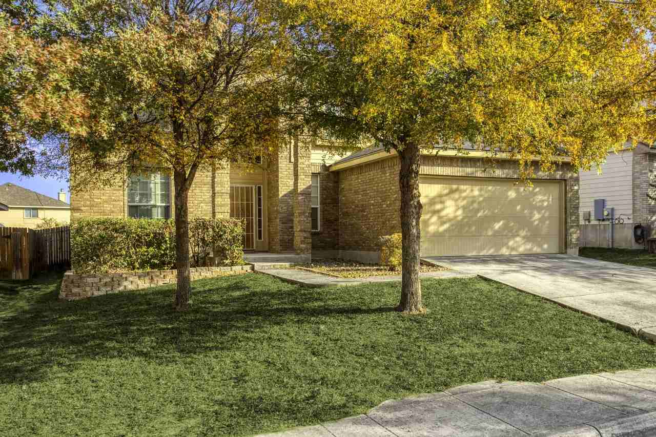 1026 Orchid Grv #1 - Photo 2 of 31