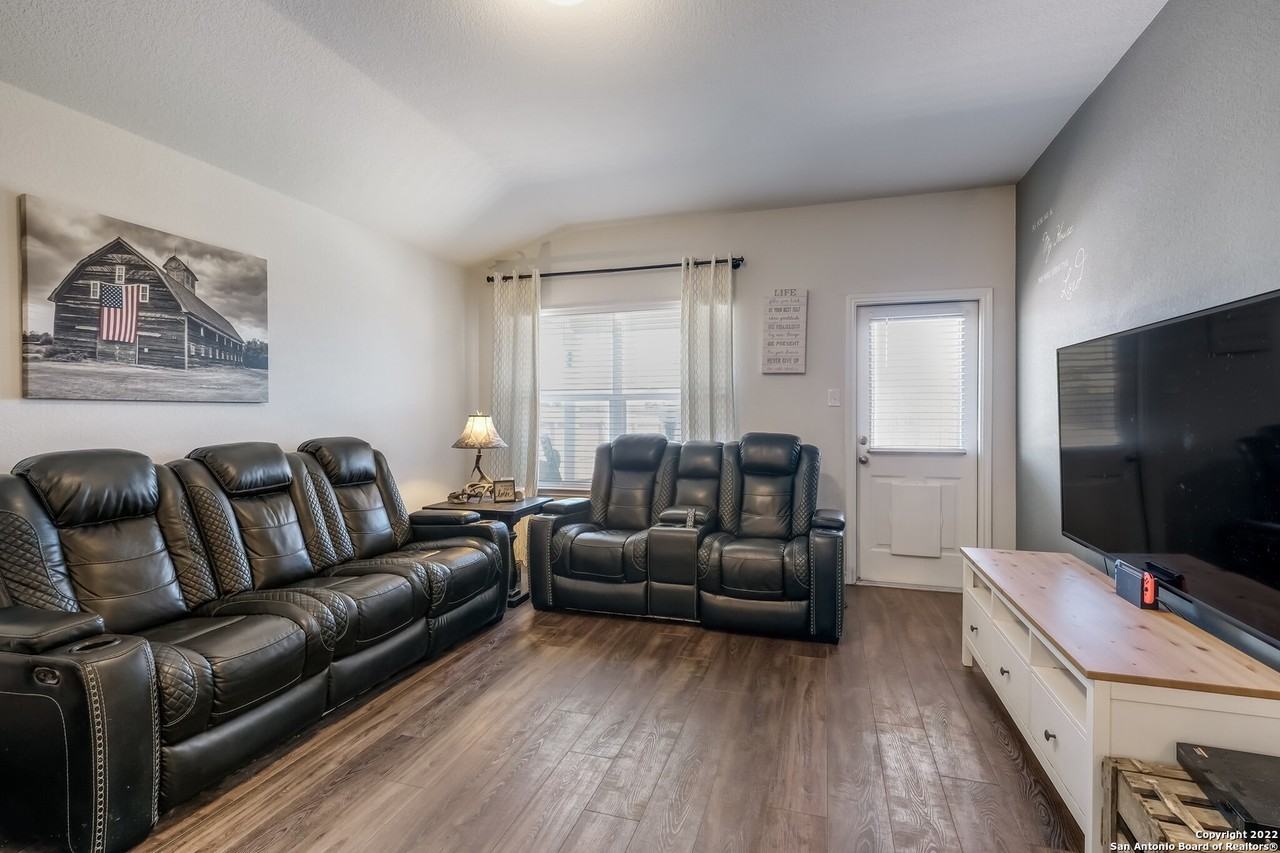 12915 Whisper Xing - Photo 2 of 17