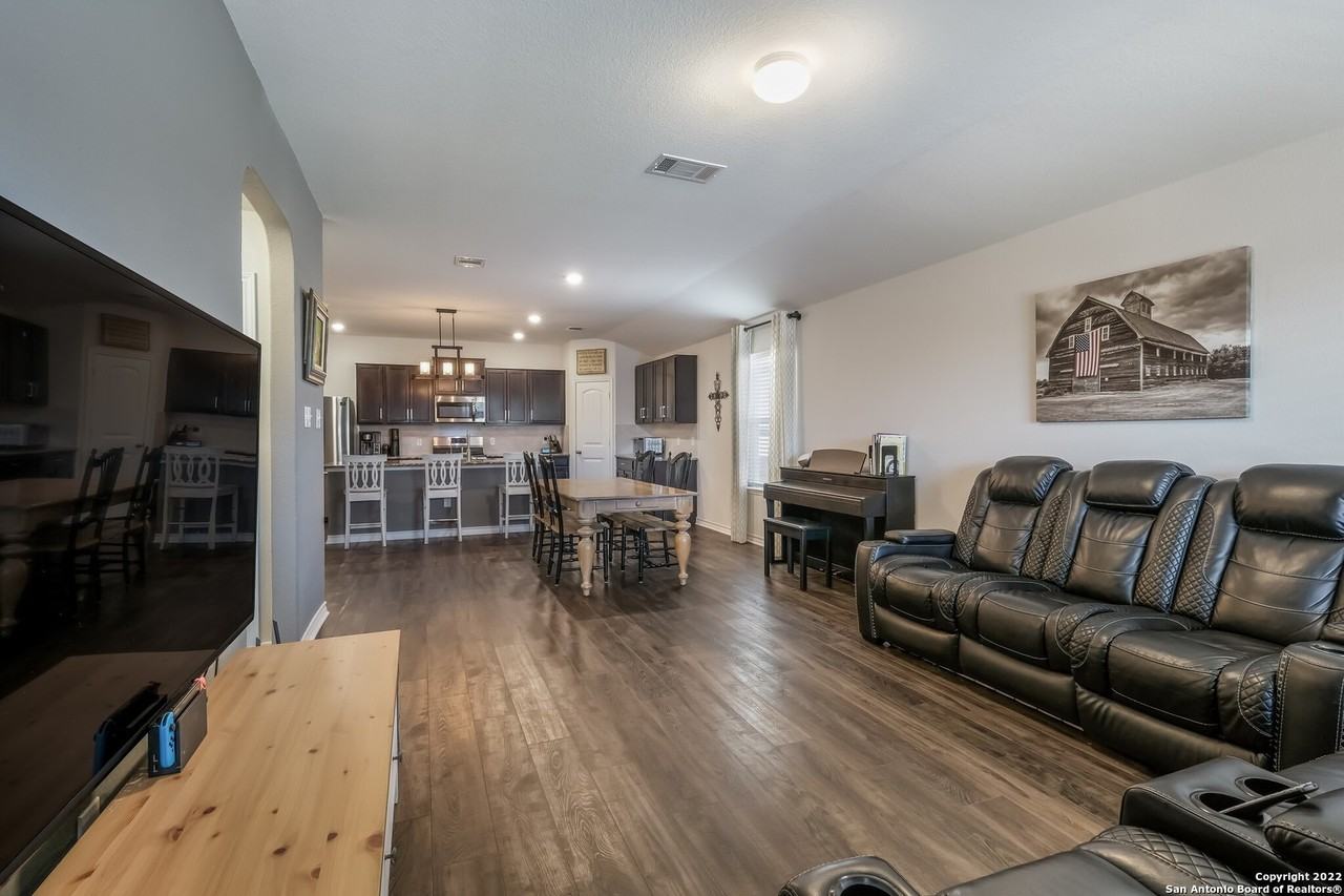 12915 Whisper Xing - Photo 3 of 17