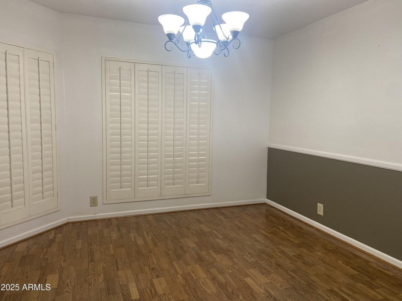 4325 E Greenway Ln - Photo 3 of 20