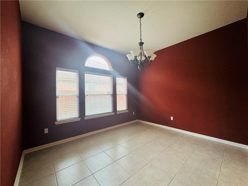 7541 Exeter - Photo 5 of 13