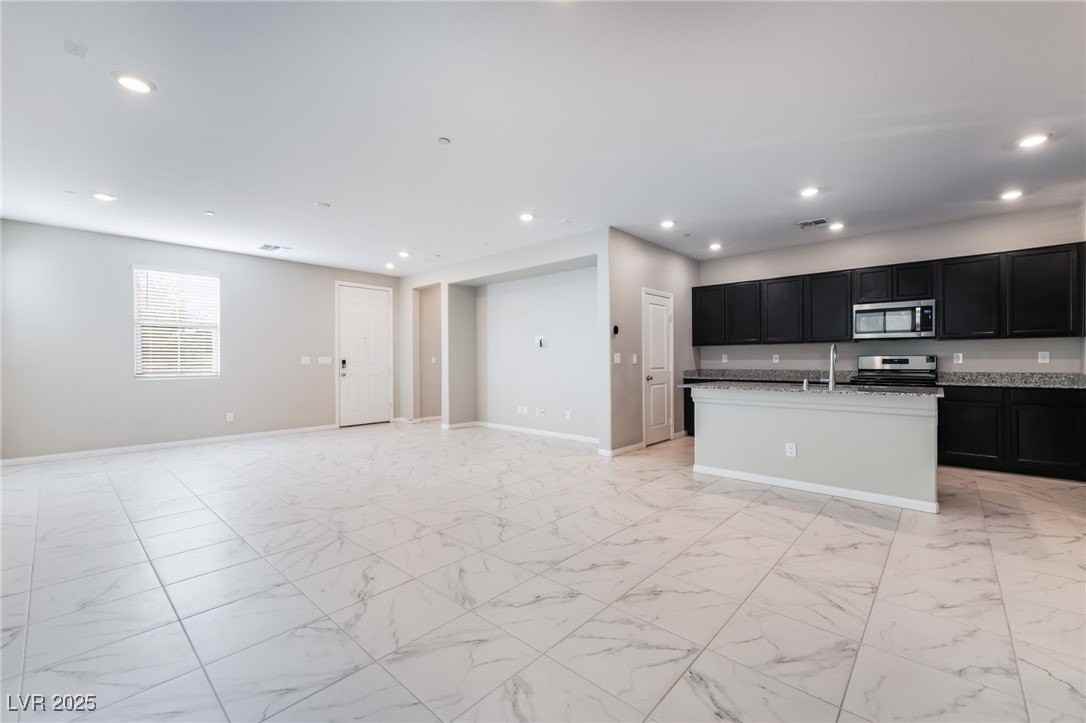 2652 Montesilvano Pl - Photo 4 of 23