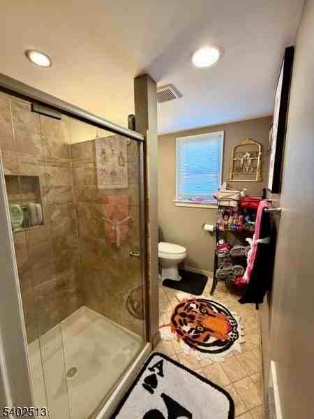 255 Newark Ave #3 - Photo 5 of 13