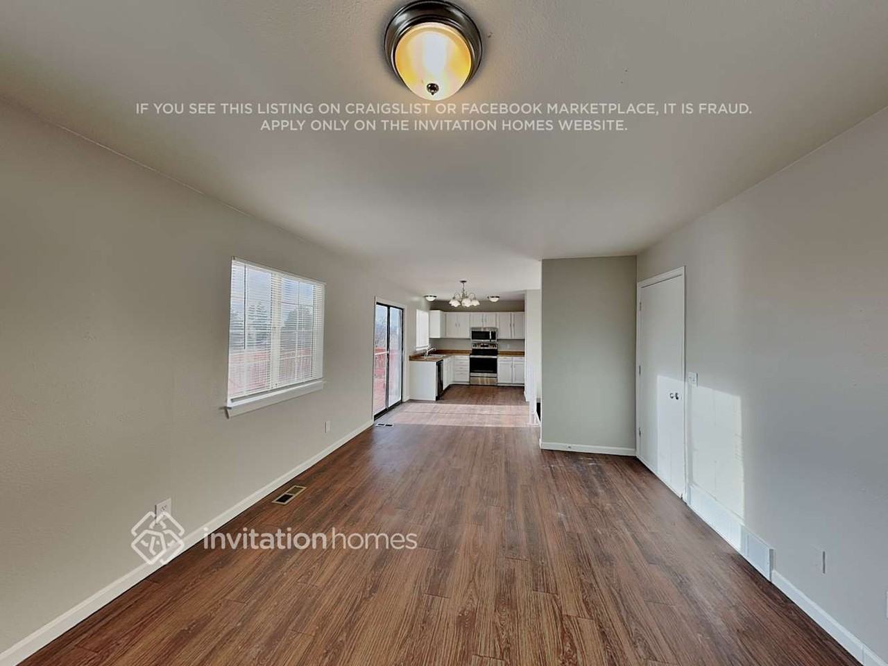 1425 S Olathe Way - Photo 7 of 20