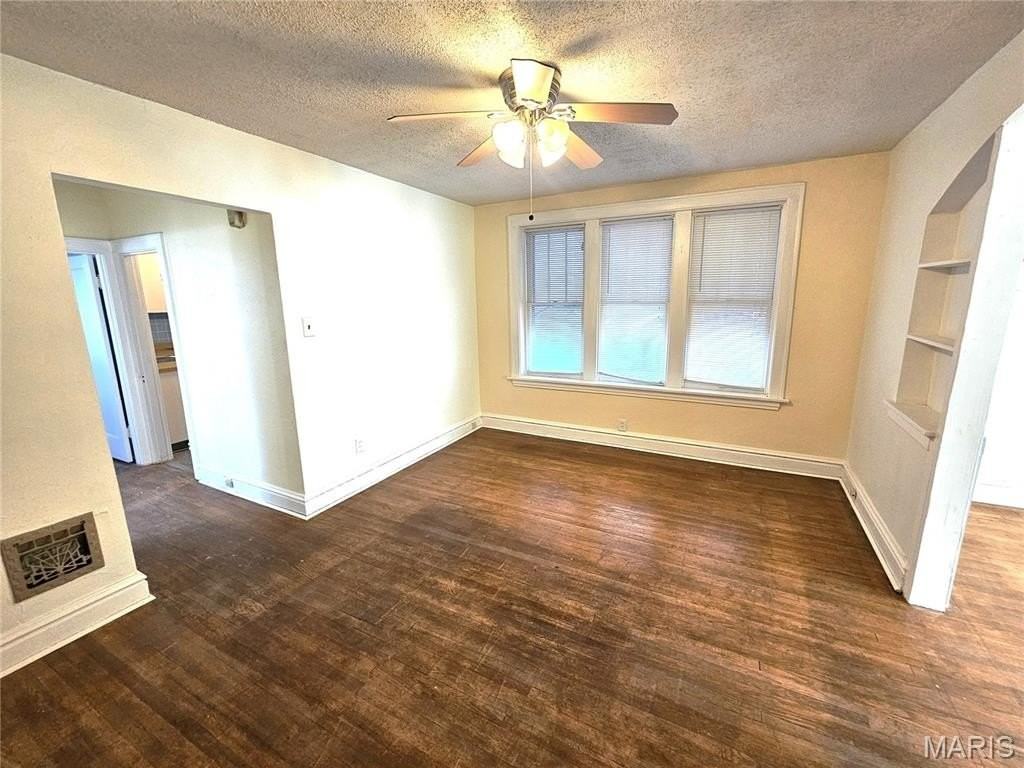 4953 Holly Hills Ave #A - Photo 7 of 18