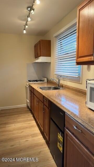 602 Harris Ave Unit 2b #2B - Photo 2 of 9