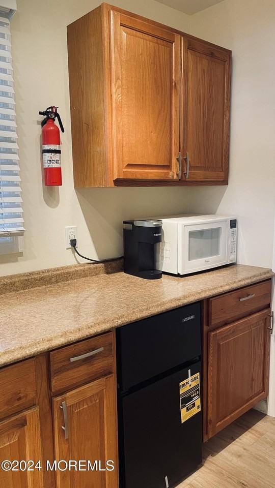 602 Harris Ave Unit 2b #2B - Photo 3 of 9