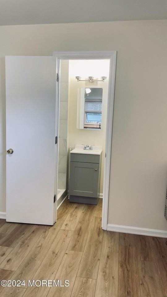 602 Harris Ave Unit 2b #2B - Photo 7 of 9