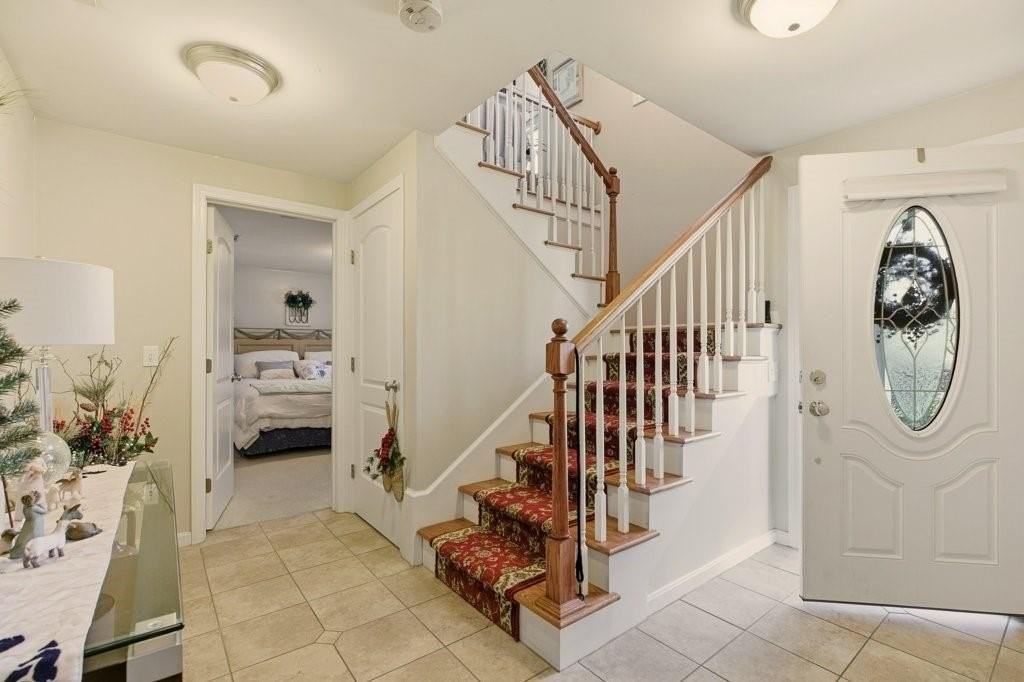 5 Leland Point Dr - Photo 3 of 27