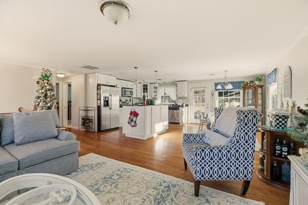 5 Leland Point Dr - Photo 6 of 27