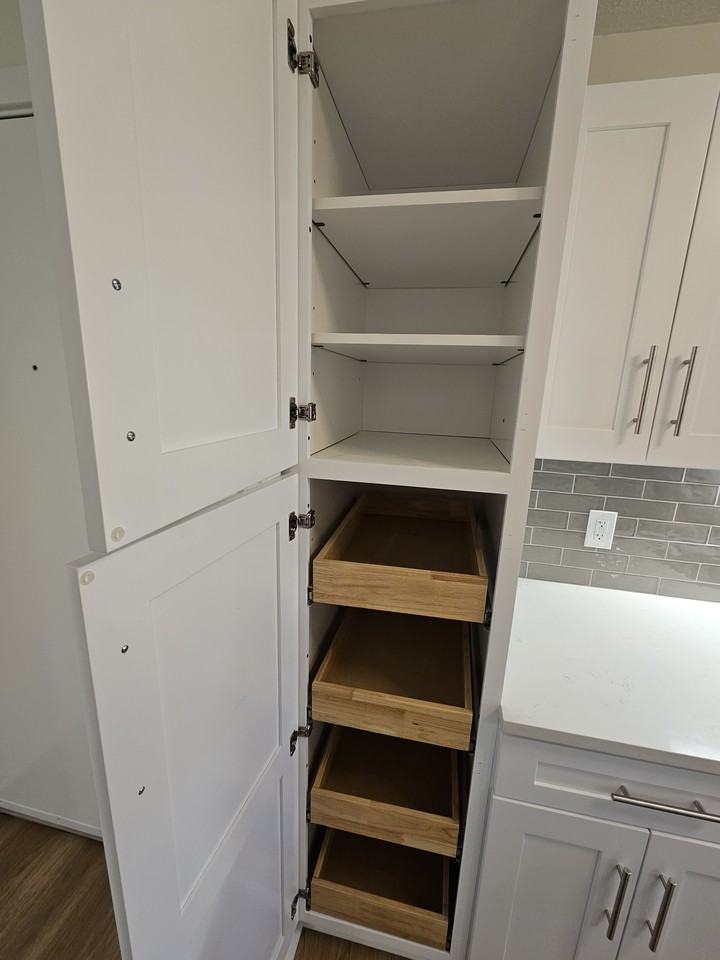 93 Hill Place Drive #B - Photo 6 of 35