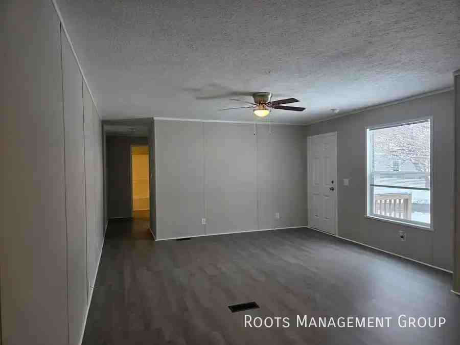 122 Vermillion Est #122 - Photo 2 of 7