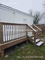 515 1/2 Clark St - Photo 1 of 1