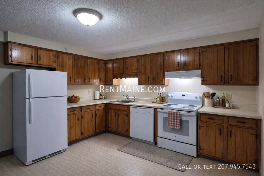 41 River Rd #D2 - Photo 3 of 20