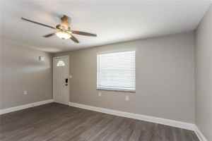 featured image of 1960 Cecil St #1960