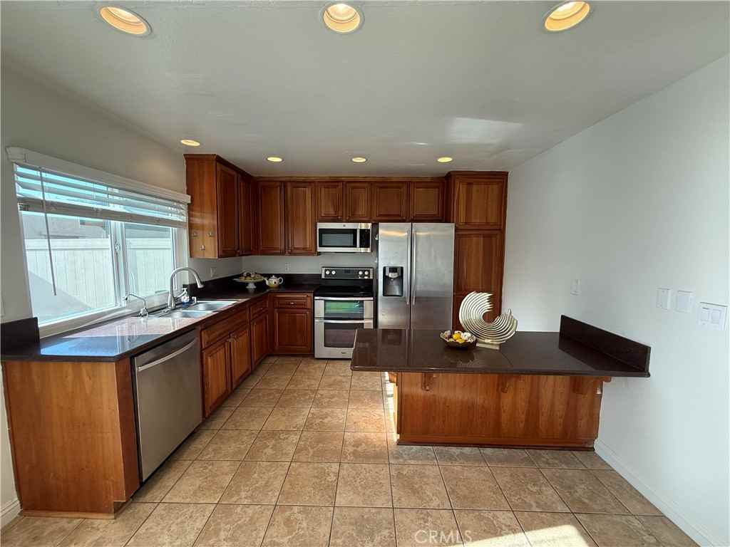 4570 Toledo Way #4570 - Photo 5 of 15