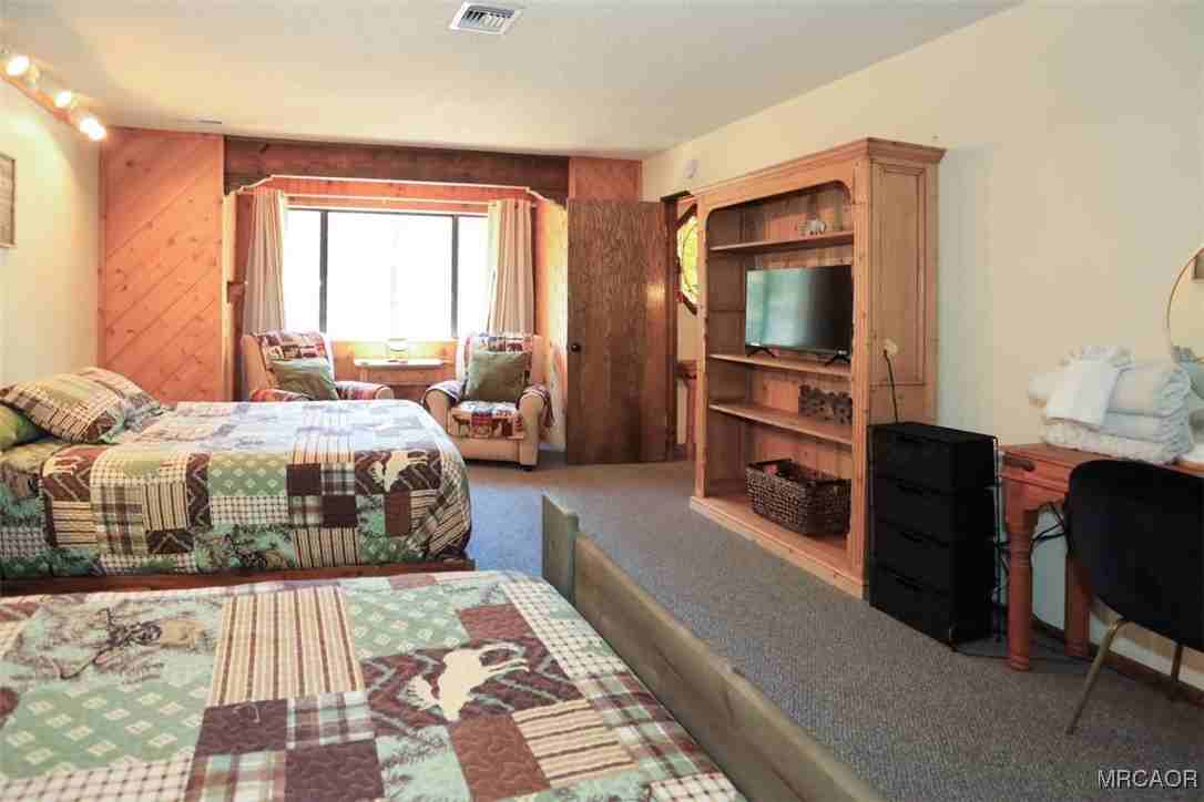 1201 Fox Farm Rd #1201 - Photo 2 of 16