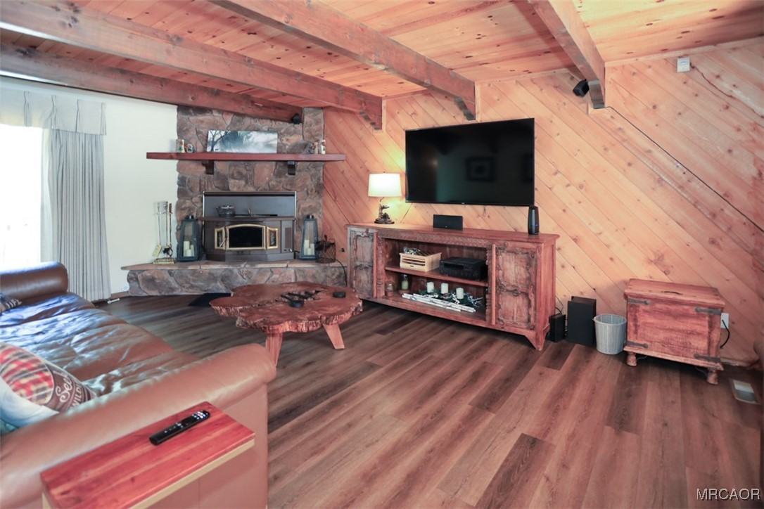 1201 Fox Farm Rd #1201 - Photo 4 of 16