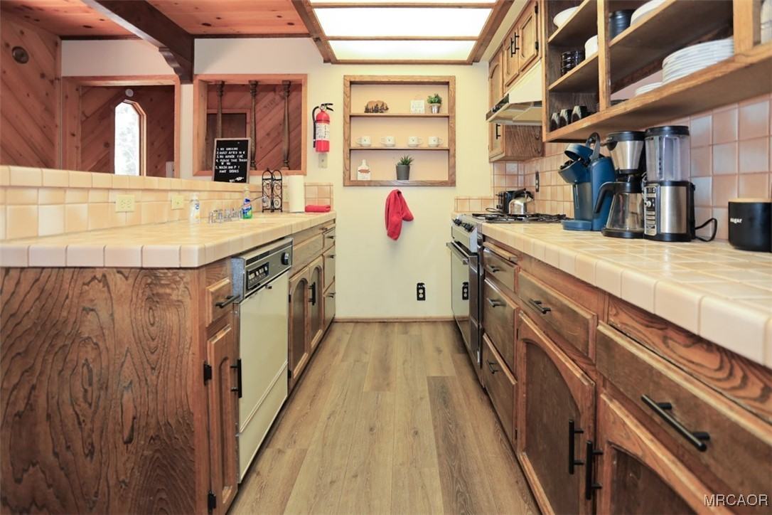 1201 Fox Farm Rd #1201 - Photo 6 of 16