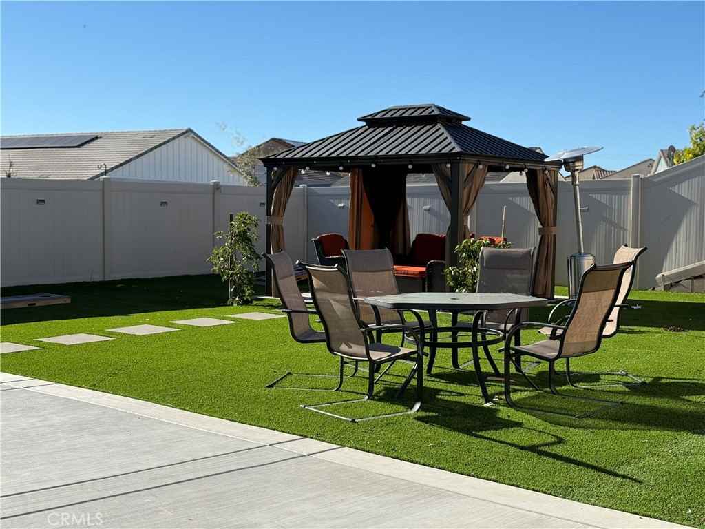 29407 Whitewood St #29407 - Photo 7 of 16