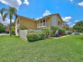 featured image of 274 Seabreeze Cir #274