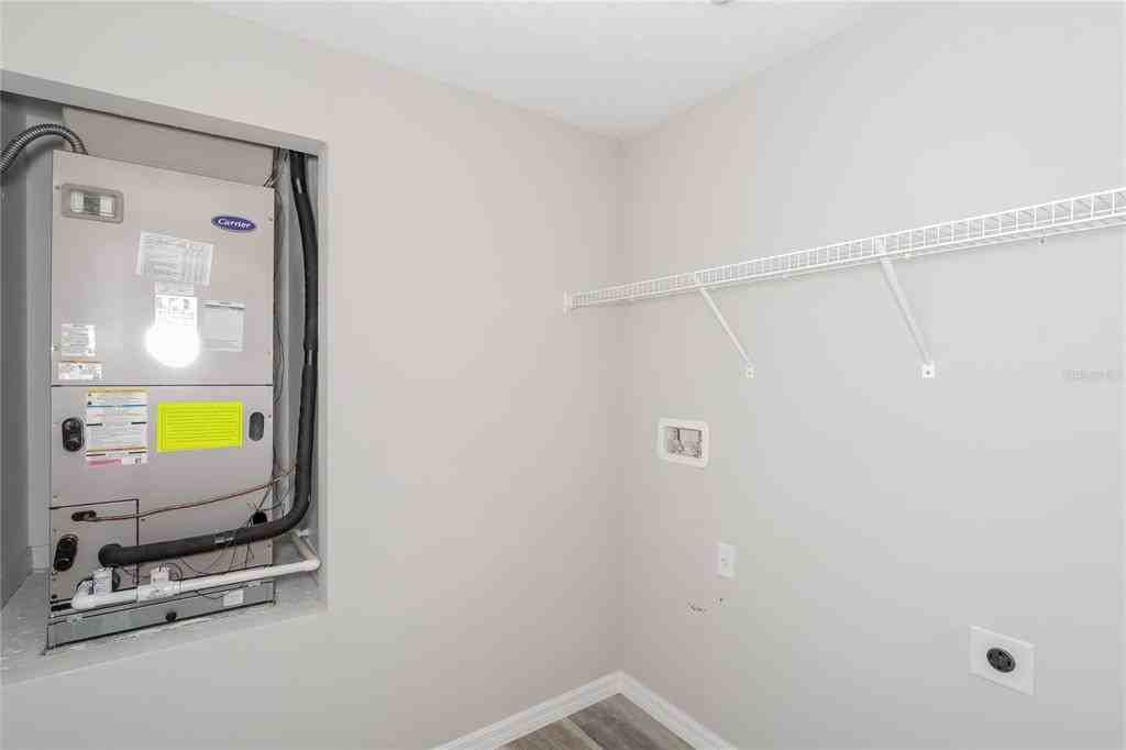 5512 Arlington River Dr #5512 - Photo 2 of 15