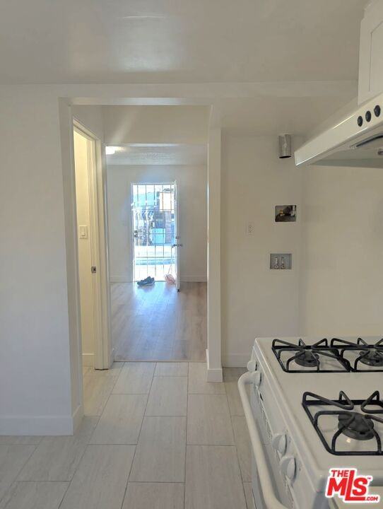 3837 Sedgwick Ave #3837 - Photo 3 of 22