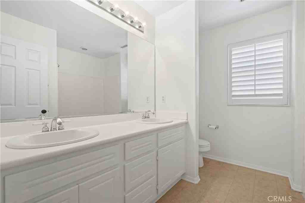 24578 Montevista Cir #24578 - Photo 4 of 22