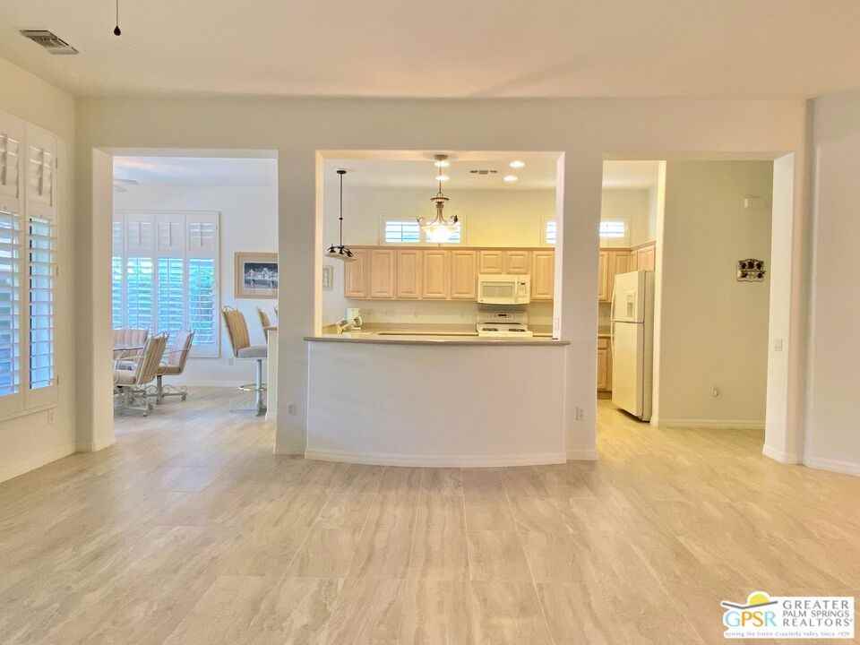 78139 Elenbrook Ct #78139 - Photo 2 of 30