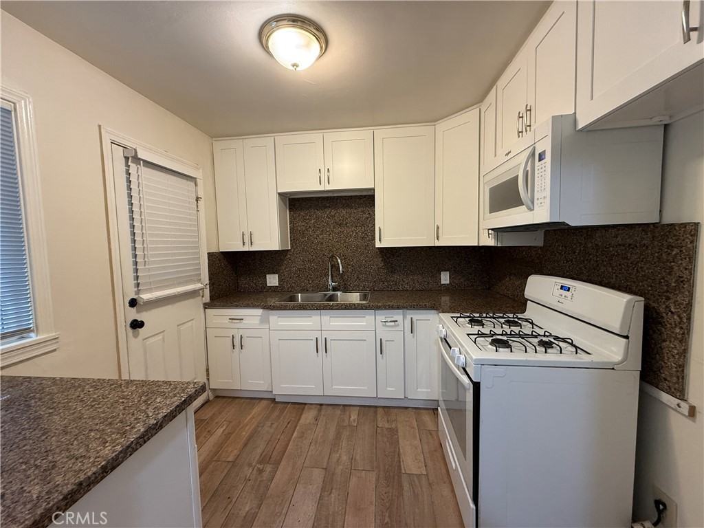 14225 Newport Ave #14225 - Photo 7 of 19