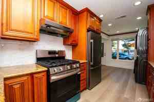featured image of 1099 Bradford Dr #1099A