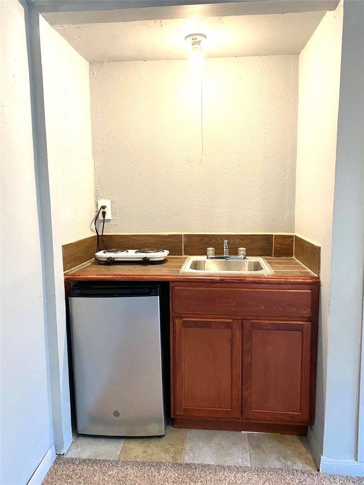 7603 Greendowns St #7603B - Photo 7 of 12