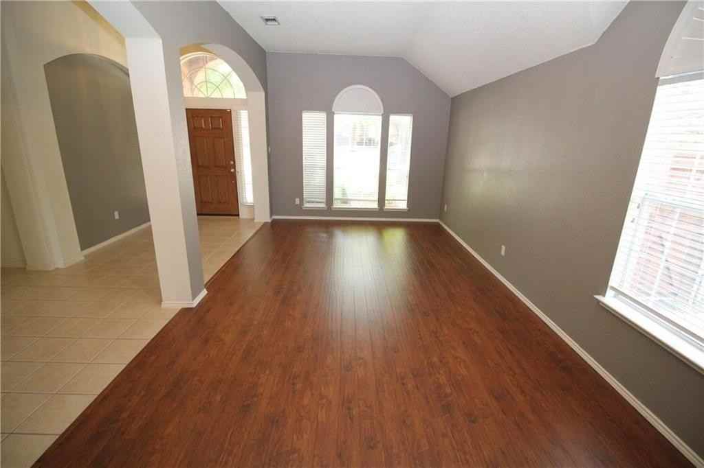 9814 Honeysuckle Dr #9814 - Photo 3 of 27