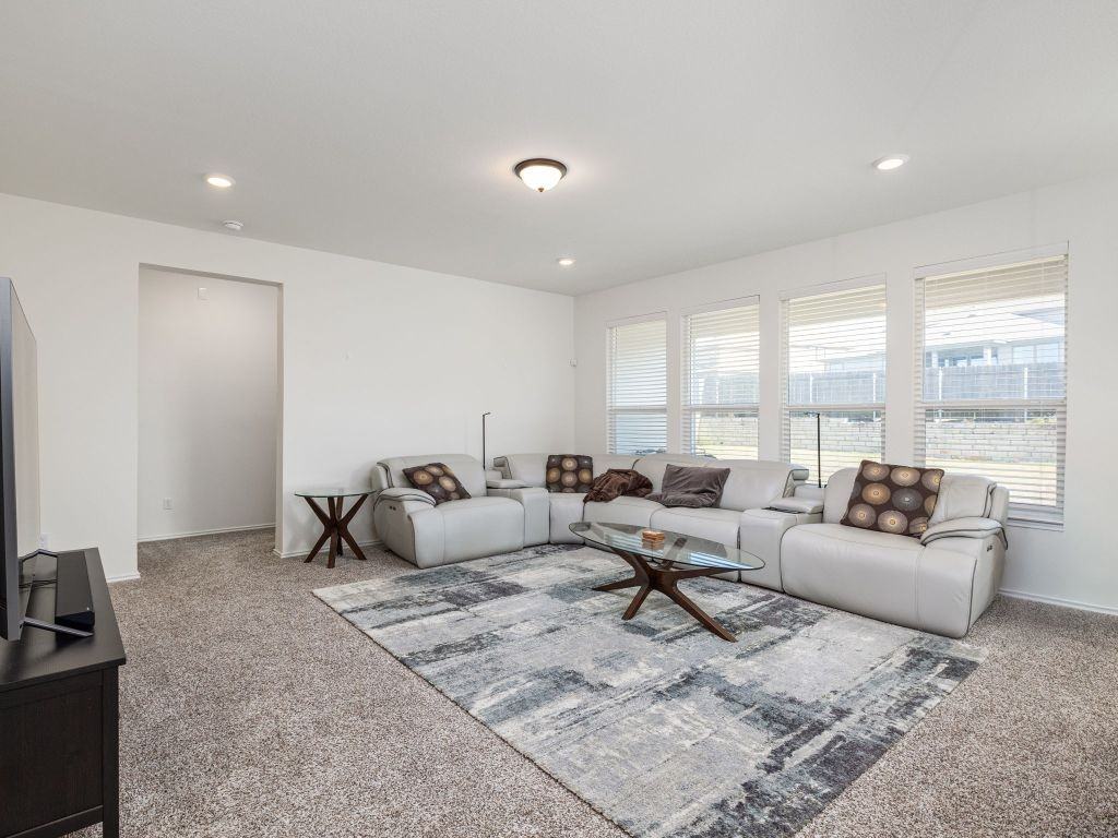 3921 Riardo Dr #3921 - Photo 2 of 27