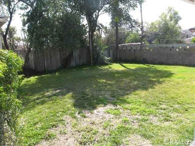 450 Saint Augustine Ave #450 - Photo 5 of 33