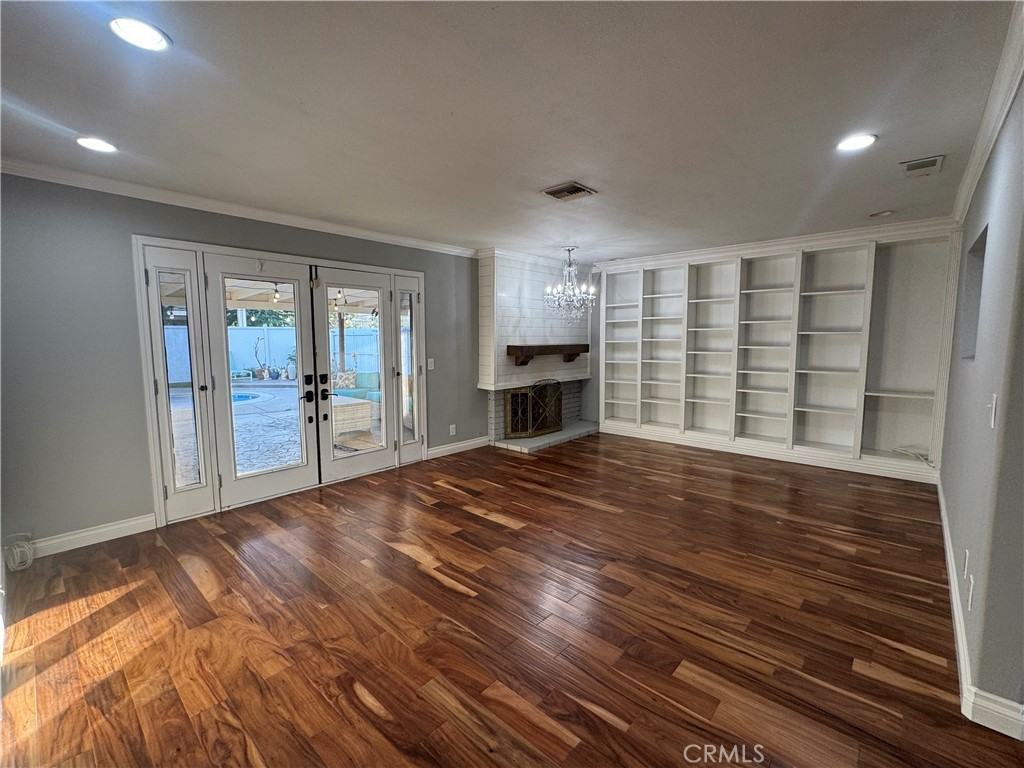 400 E Patwood Dr #400 - Photo 2 of 32