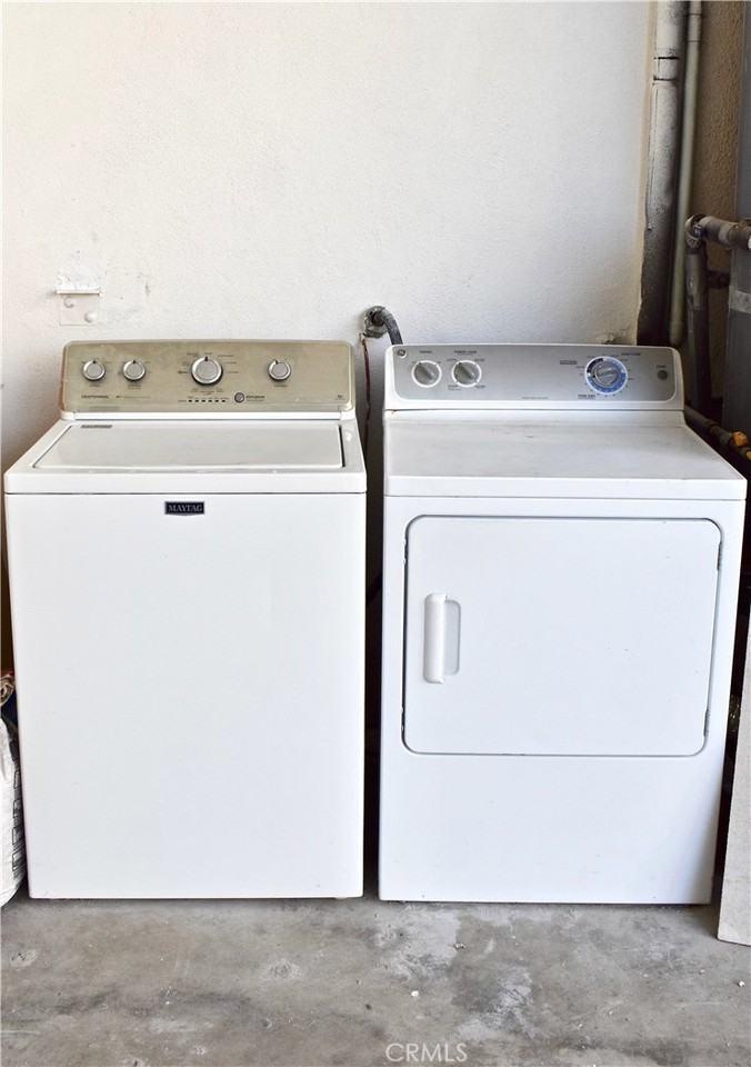 300 Maryland St #300-1 - Photo 6 of 22